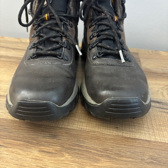 Columbia Newton Ridge Plus II Waterproof Hiking Boot Dark Brown Men’s - Picture 3 of 11